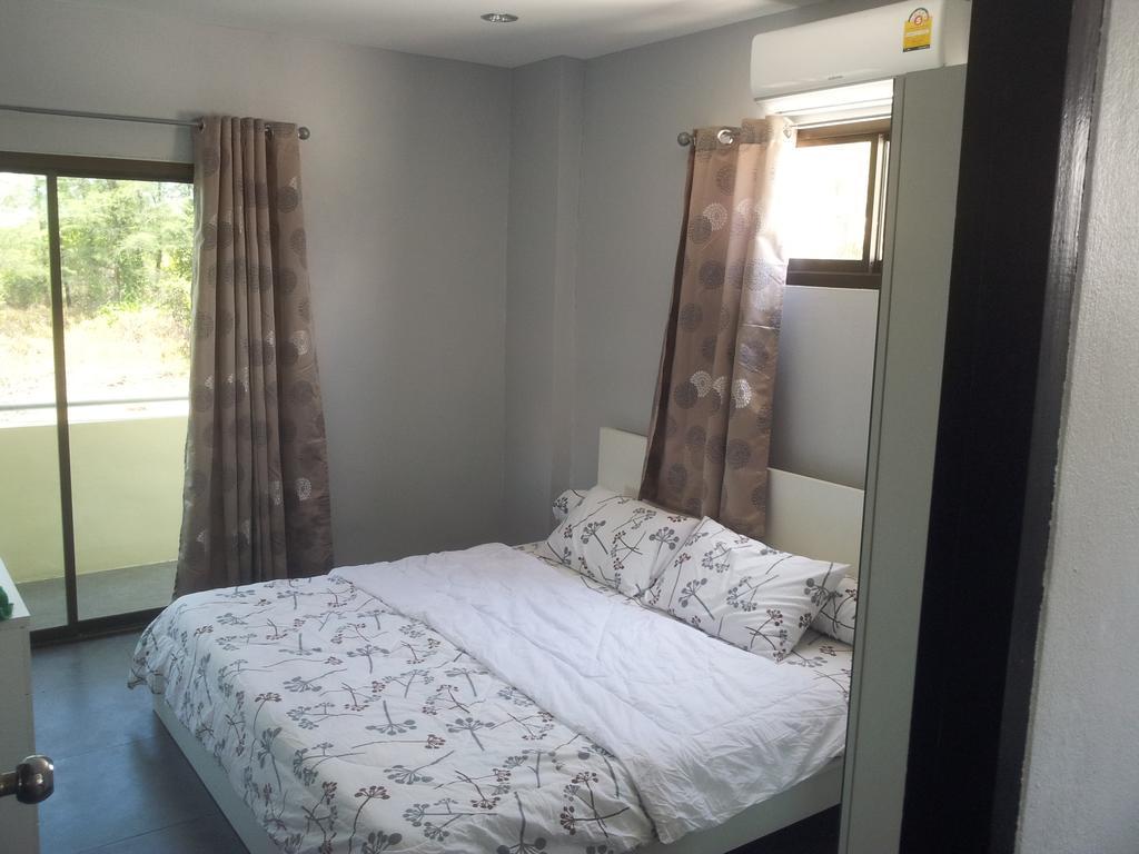 Living Room Apartments Bang Lut Beach Khaolak Bang Sak Bilik gambar